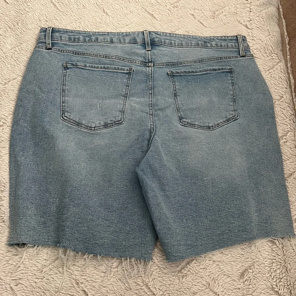 NWT Terra & Sky Denim Shorts Size 22W